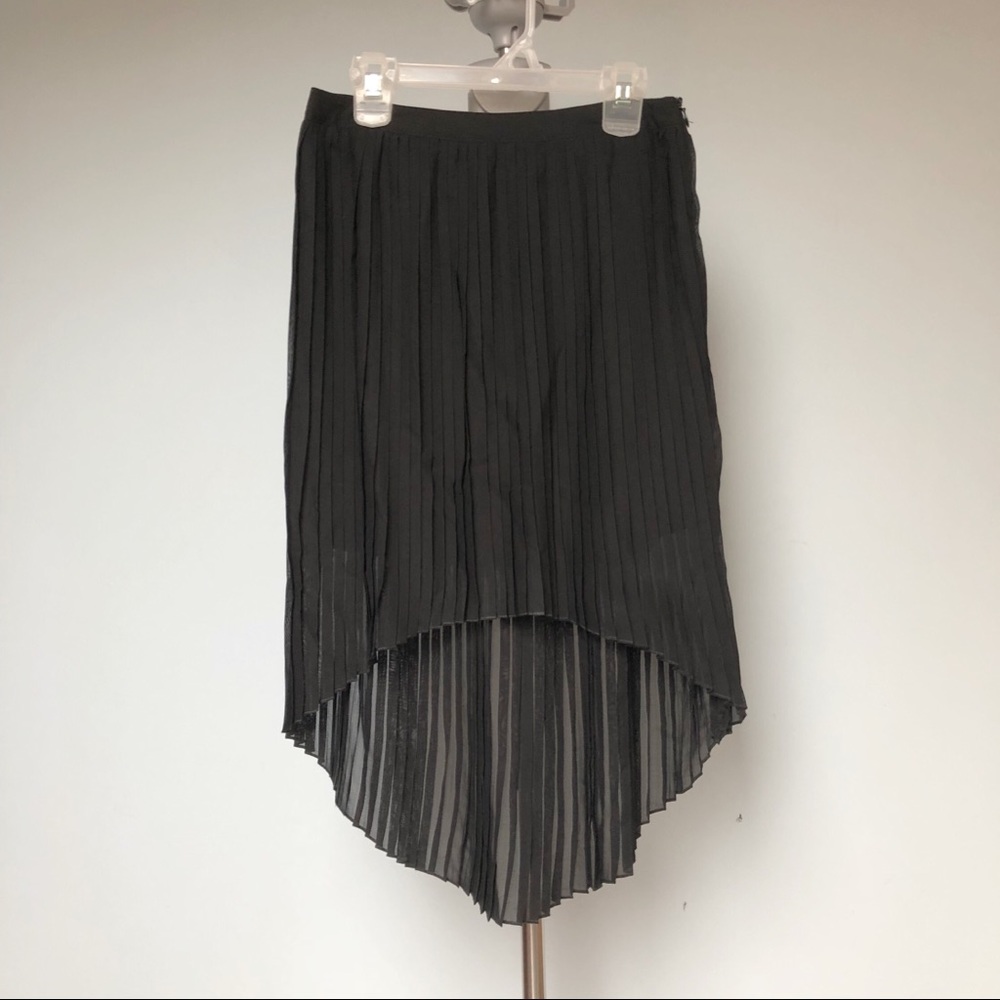 F21 high low pleated black skirt